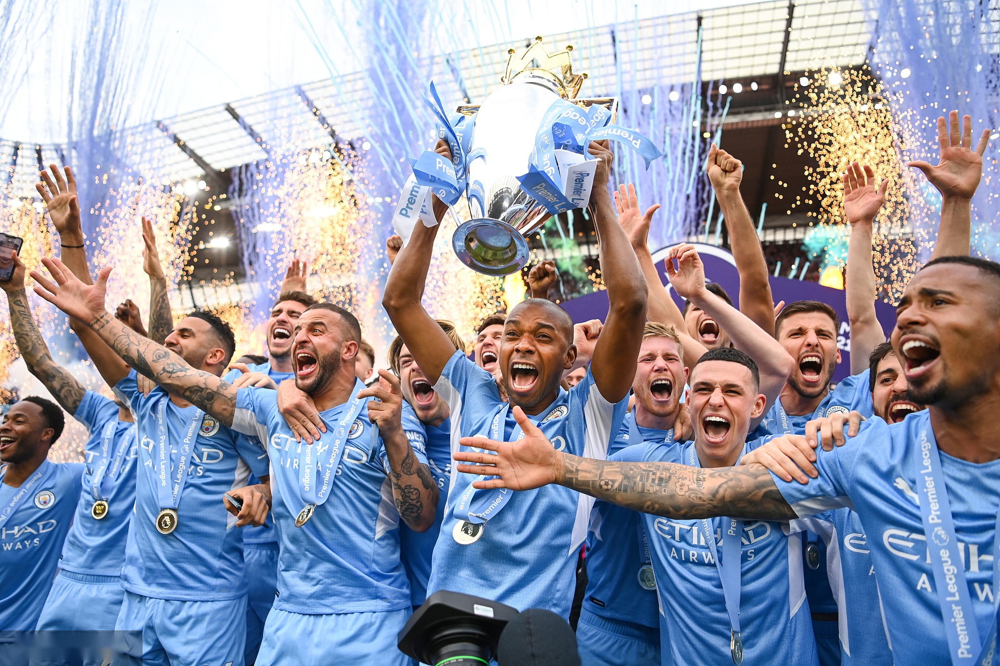 从而影响曼 从而影响曼